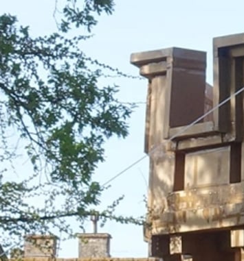 Construction monumentale participative en carton