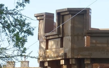Construction monumentale participative en carton