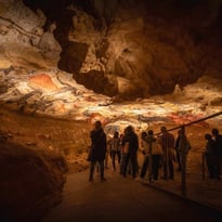 Visite autour des fac-similés : Lascaux II, Lascaux IV et l'Atelier des Fac-Similés du Périgord s'unissent