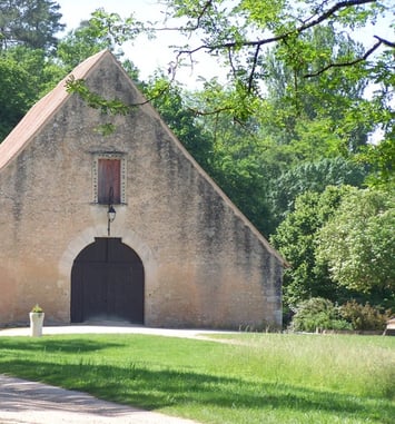 Visite historique commentée de la grange dîmière et exposition photos