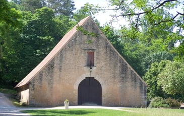 Visite historique commentée de la grange dîmière et exposition photos