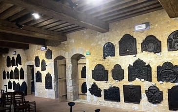 Visites du château et de ses collections d'objets des fonderies périgordines