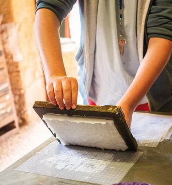 Démonstration sur la fabrication de papier