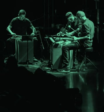 Drums par l'Ensemble 0 + Oonagh Haines