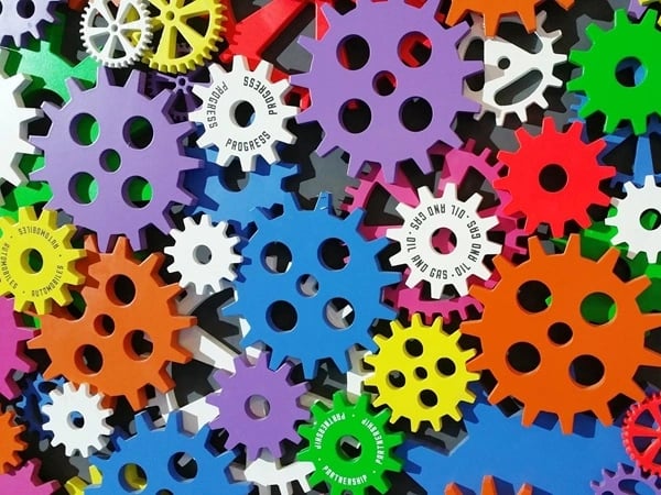 Filature de Belves : exposition collective « L’Art et la Machine »