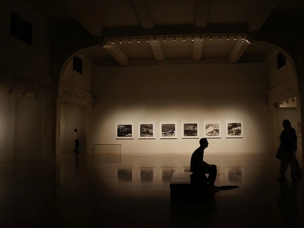 Exposition "Entre Racines et Songes" à la Médiathèque