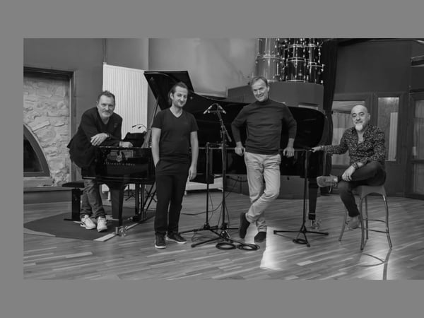 Jazz Off' | Thierry Maillard - No More She Is